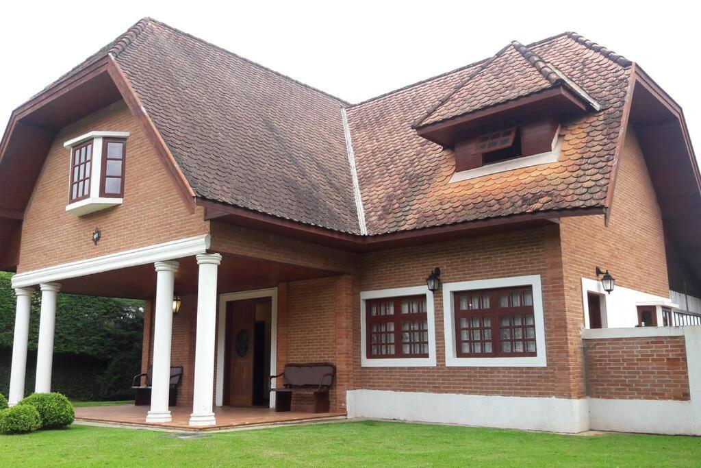Casa E Vista Privilegiadas No Alto Do Capivari Campos do Jordao Ngoại thất bức ảnh
